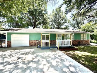 110 SE 5th Street, Checotah, OK 74426