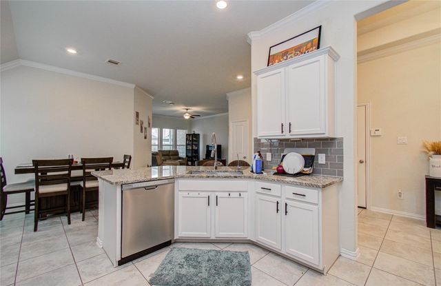 9014 Emerald Cane Drive, Missouri City, TX 77459