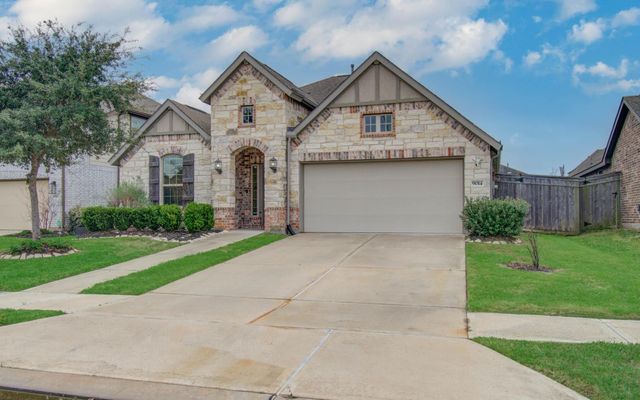 9014 Emerald Cane Drive, Missouri City, TX 77459