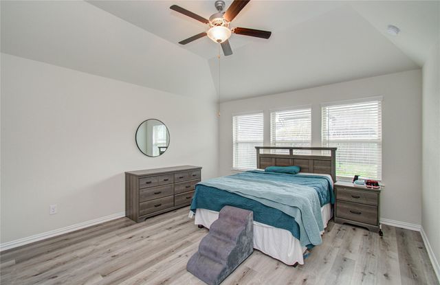 9014 Emerald Cane Drive, Missouri City, TX 77459