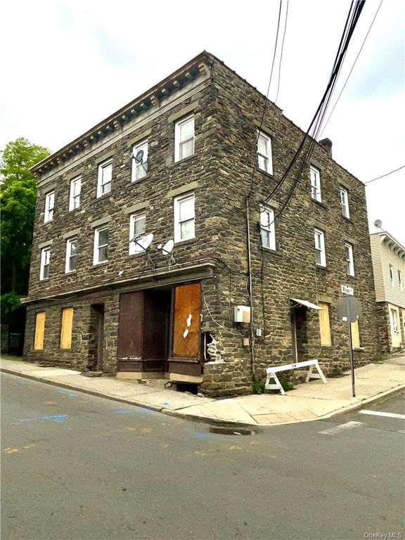 27 Fox Island Road, Port Chester, NY 10573 — exterior