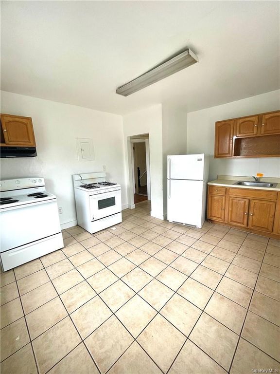 27 Fox Island Road, Port Chester, NY 10573 — photo 4
