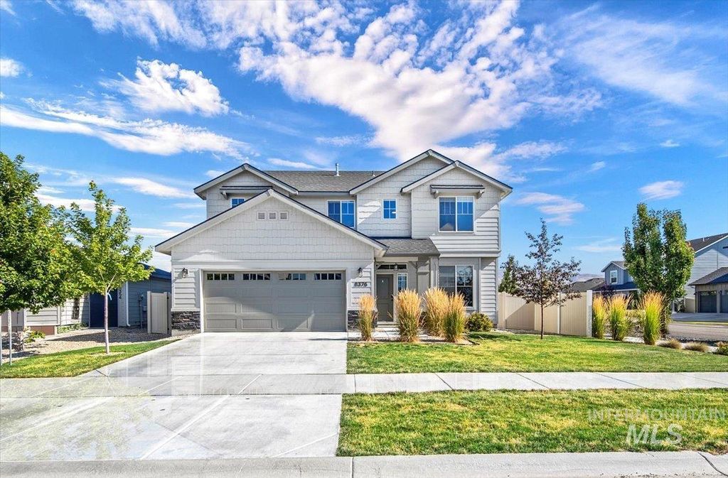 8376 S Snow Bird Ave, Boise, ID 83716