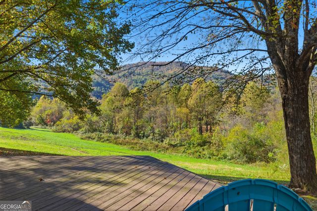 230 Majors Lane, Rabun Gap, GA 30568