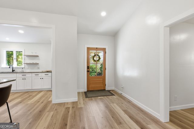 230 Majors Lane, Rabun Gap, GA 30568