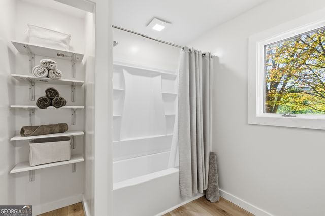 230 Majors Lane, Rabun Gap, GA 30568