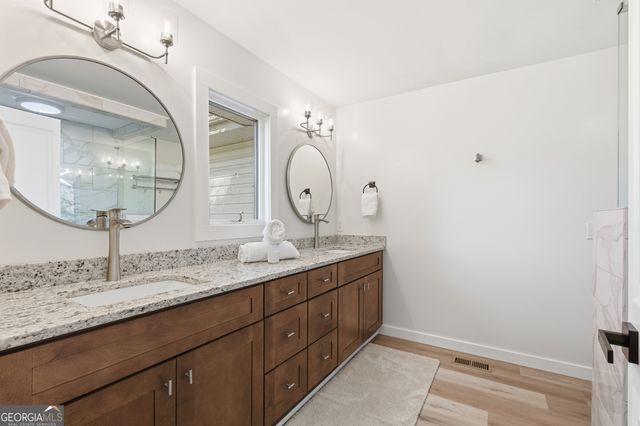 230 Majors Lane, Rabun Gap, GA 30568