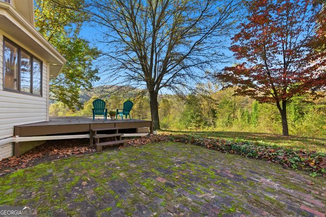 230 Majors Lane, Rabun Gap, GA 30568