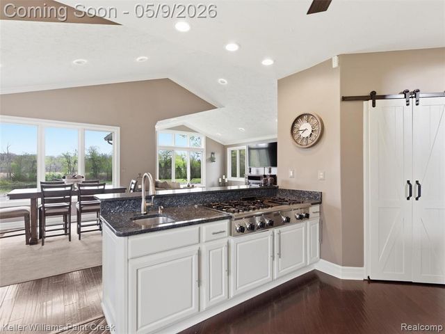 3450 S Ortonville Road, Clarkston, MI 48348