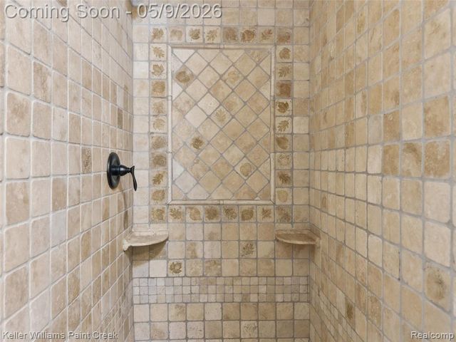 3450 S Ortonville Road, Clarkston, MI 48348