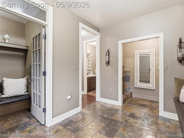 3450 S Ortonville Road, Clarkston, MI 48348