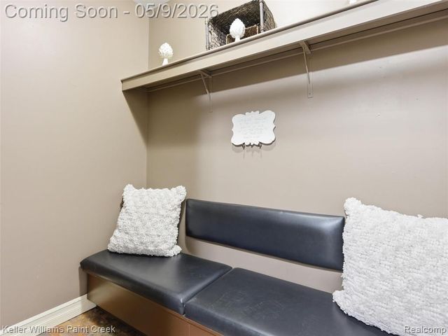 3450 S Ortonville Road, Clarkston, MI 48348