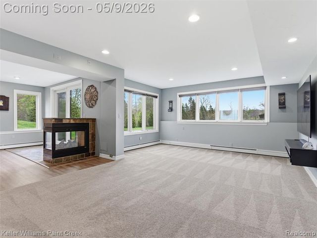3450 S Ortonville Road, Clarkston, MI 48348