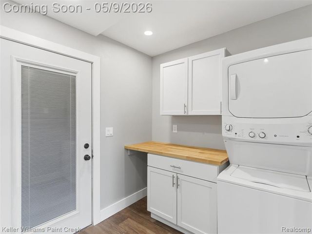 3450 S Ortonville Road, Clarkston, MI 48348