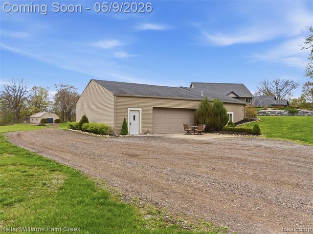 3450 S Ortonville Road, Clarkston, MI 48348