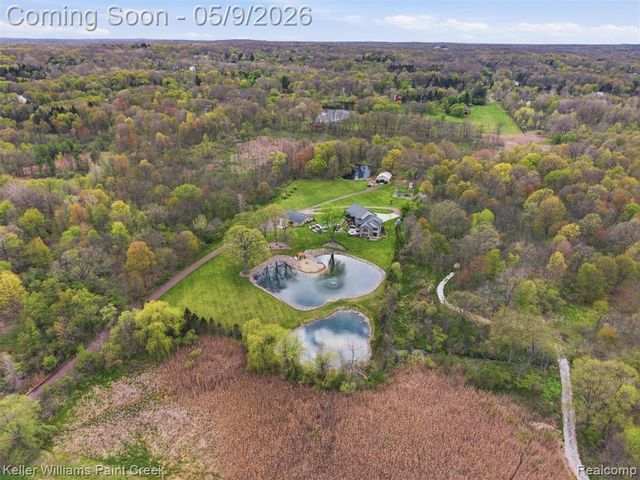 3450 S Ortonville Road, Clarkston, MI 48348