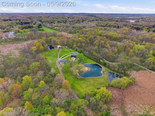 3450 S Ortonville Road, Clarkston, MI 48348