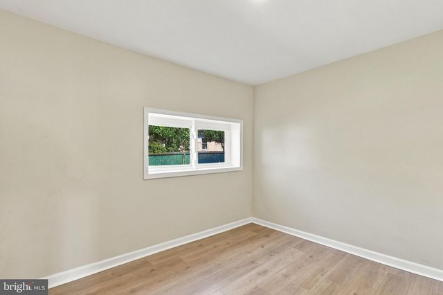 111 N HIGH ST, Martinsburg, WV 25404