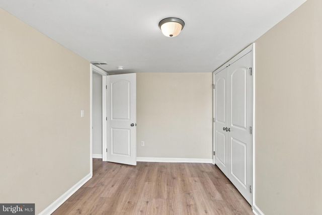 111 N HIGH ST, Martinsburg, WV 25404