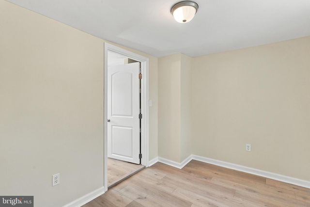 111 N HIGH ST, Martinsburg, WV 25404