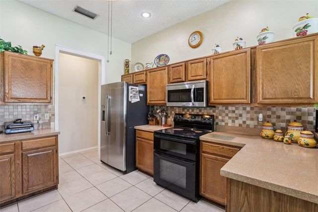 3521 MOLONA DRIVE, Orlando, FL 32837