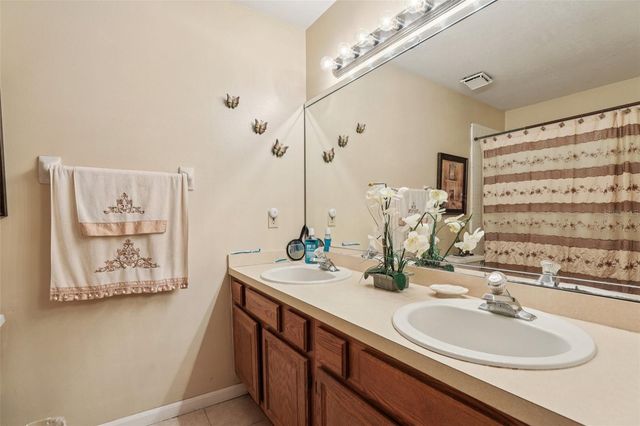 3521 MOLONA DRIVE, Orlando, FL 32837