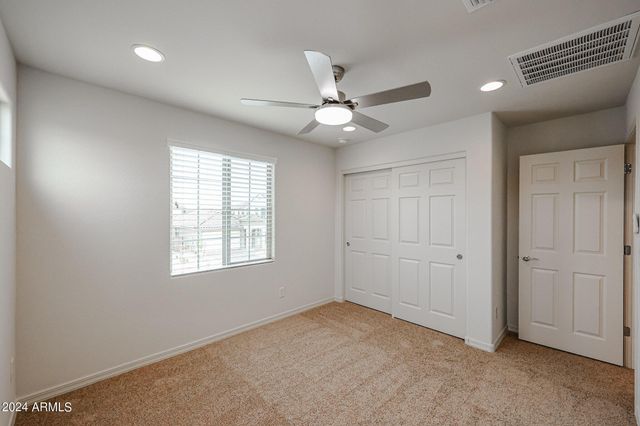 9037 W Luke Avenue, Glendale, AZ 85305