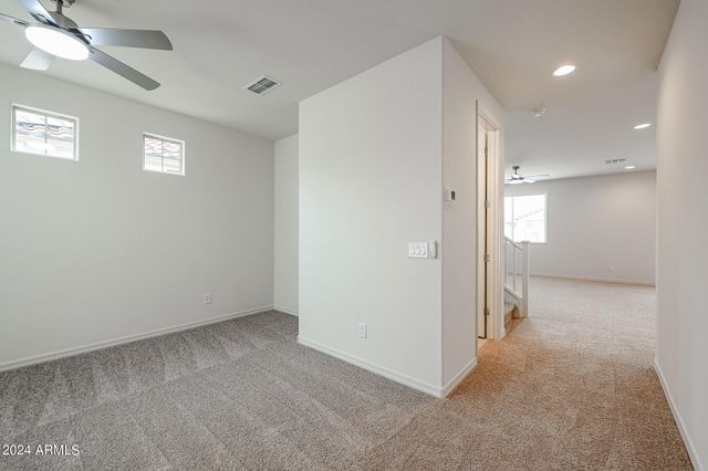 9037 W Luke Avenue, Glendale, AZ 85305