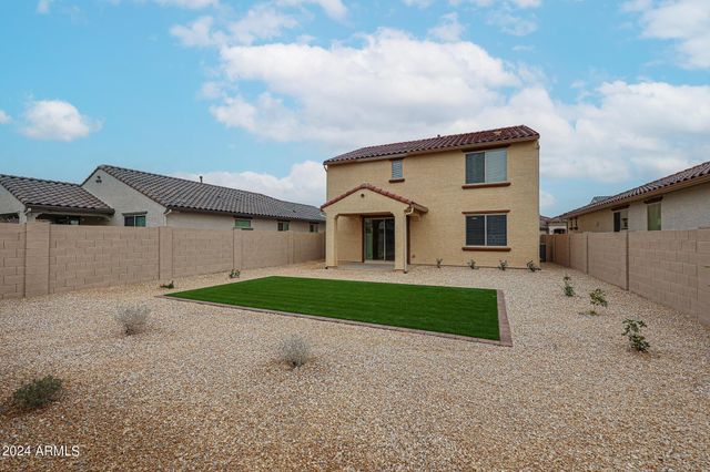 9037 W Luke Avenue, Glendale, AZ 85305