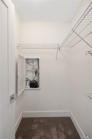 1049 Hampton Circle 44, Detroit, MI 48207