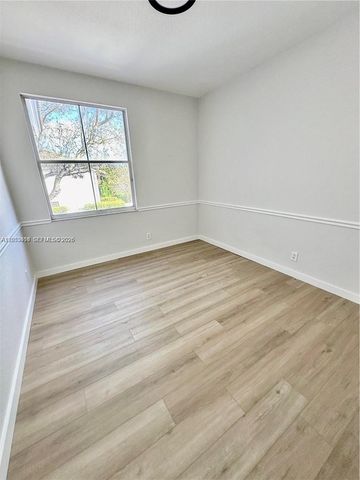 4946 SW 38th Way 0, Hollywood, FL 33312