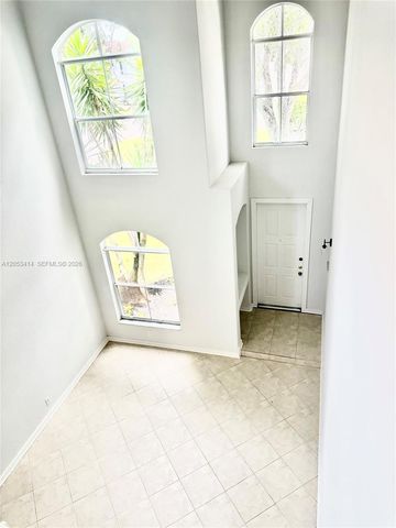 4946 SW 38th Way 0, Hollywood, FL 33312