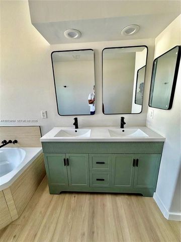 4946 SW 38th Way 0, Hollywood, FL 33312