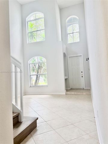 4946 SW 38th Way 0, Hollywood, FL 33312