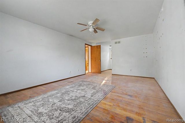 3754 Anvil Drive, Troy, MI 48083