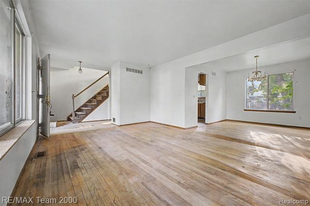 3754 Anvil Drive, Troy, MI 48083