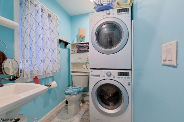 38 Butler St, Franklin Boro, NJ 07416