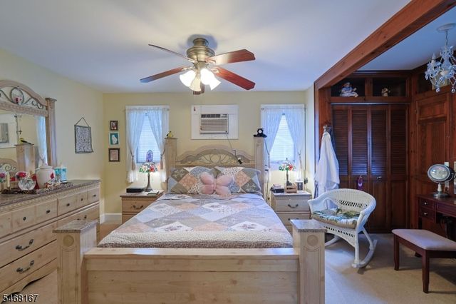 38 Butler St, Franklin Boro, NJ 07416