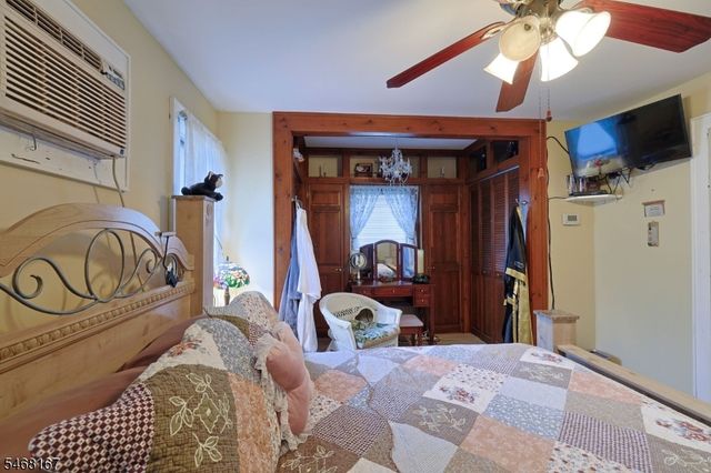 38 Butler St, Franklin Boro, NJ 07416