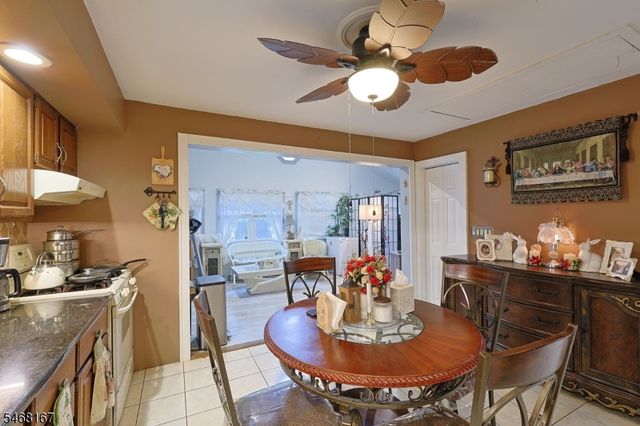 38 Butler St, Franklin Boro, NJ 07416