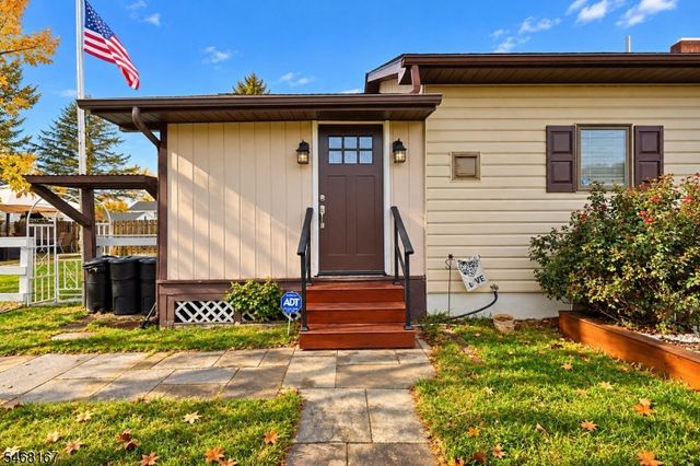 38 Butler St, Franklin Boro, NJ 07416