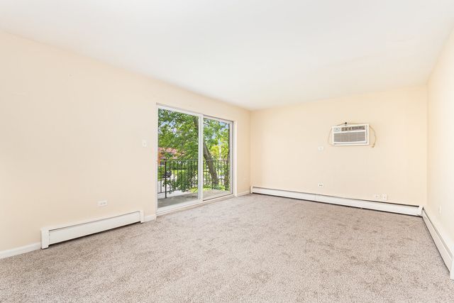 15302 Kenton Avenue 3, Oak Forest, IL 60452