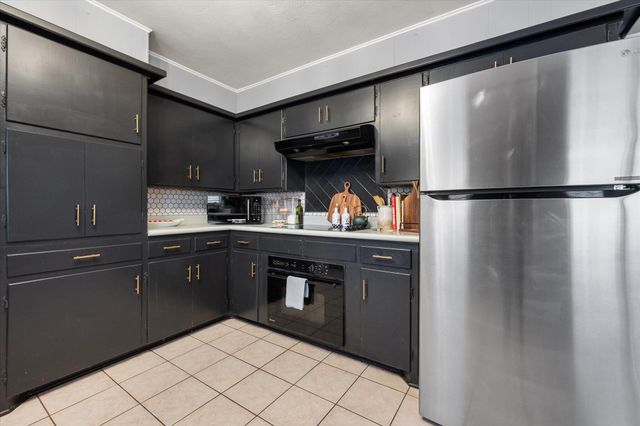 2313 52nd Street, Lubbock, TX 79412