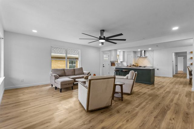 1917 S Vernon Avenue, Dallas, TX 75224