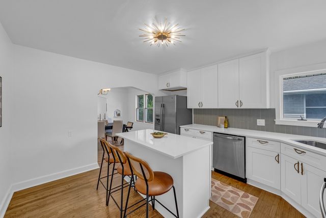 318 E Edison Avenue, Des Moines, IA 50315
