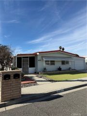 1025 S Lyon, Hemet, CA 92543