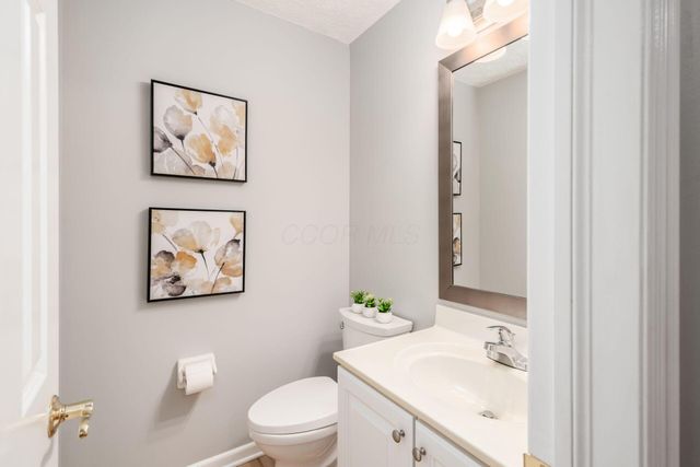 6315 Steinbeck Way, Westerville, OH 43082