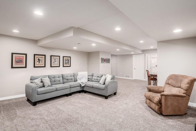 6315 Steinbeck Way, Westerville, OH 43082