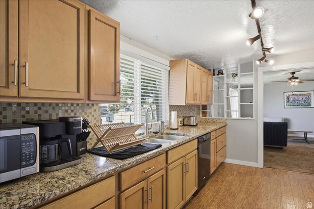 Image 2 of property listing at 962 N MONROE BLVD, Ogden, UT 84404