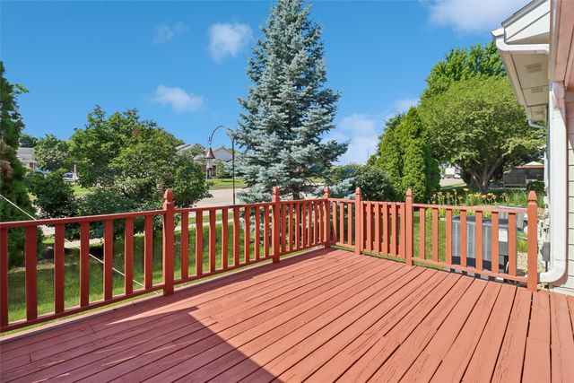 5925 Ep True Parkway 33, West Des Moines, IA 50266